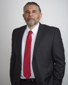 Los Angeles defense attorney discussing shoplifting case with client