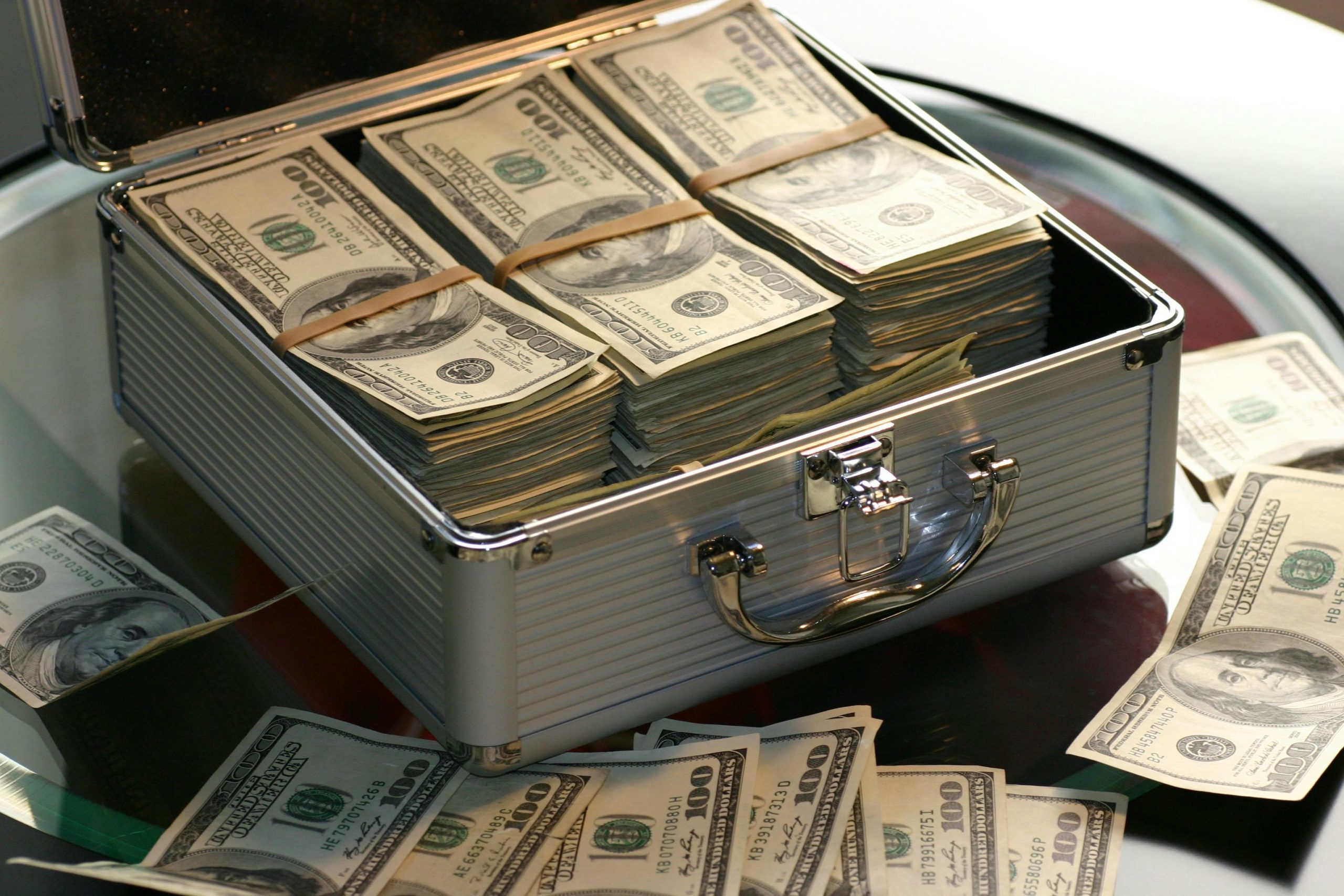 Experienced embezzlement attorney discussing case with client in Los Angeles