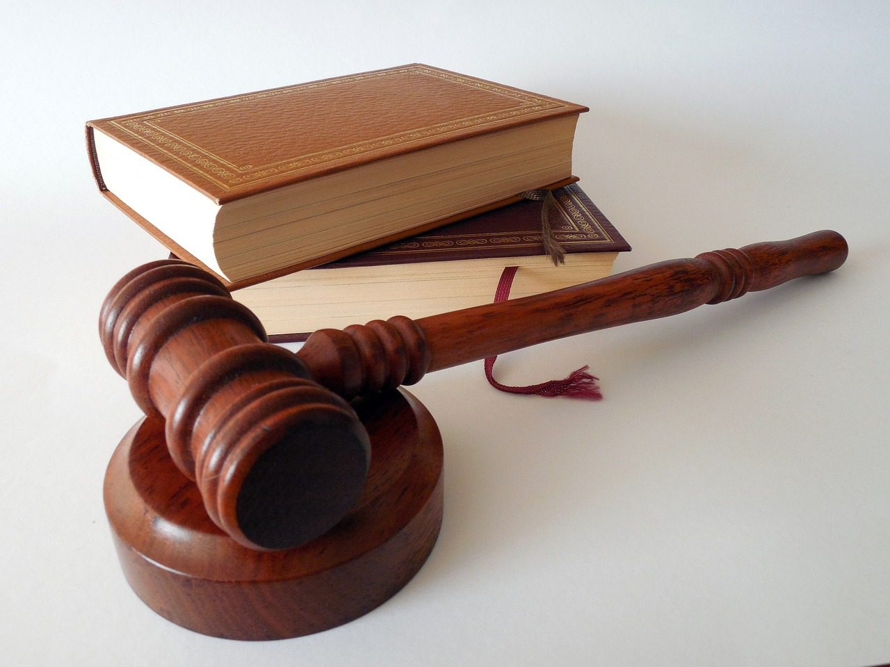 Assault vs. Battery - Legal Differences & Penalties in California