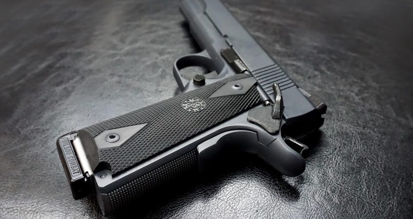 Understanding how to legally carry a gun in your car under California firearm laws
