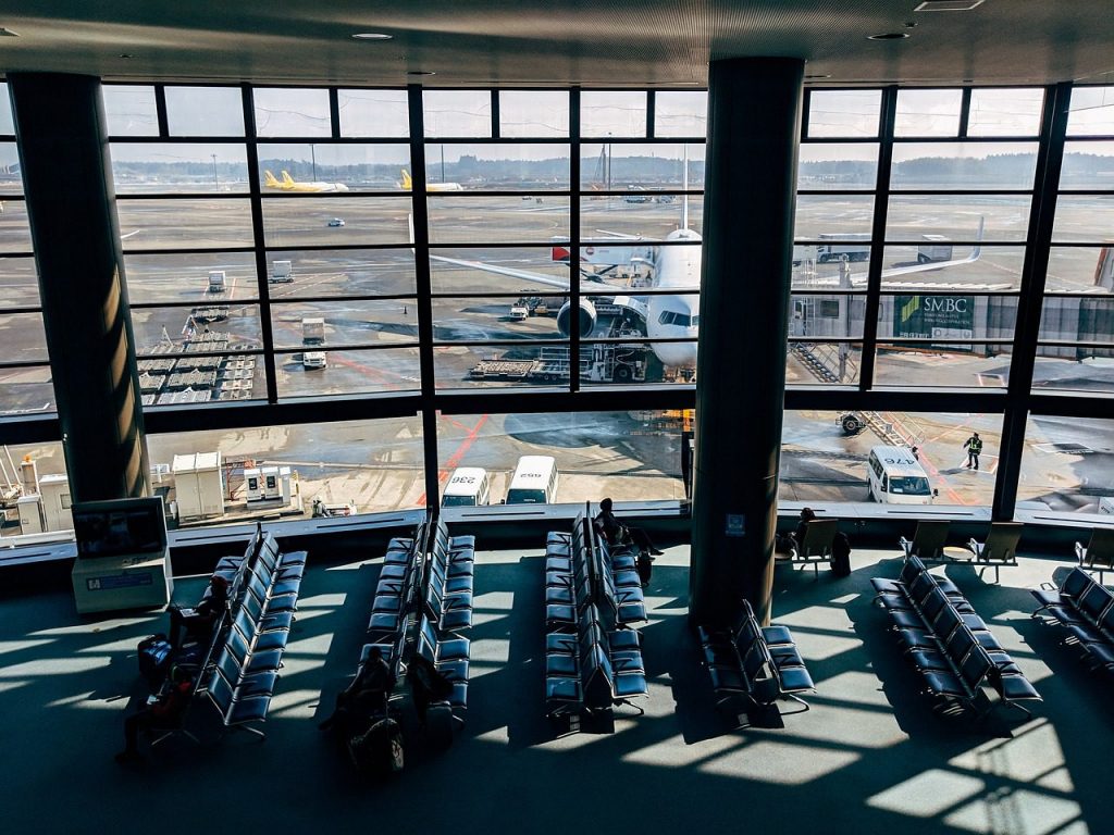 California Penal Code 171.5 pc - Bringing a Weapon to an Airport