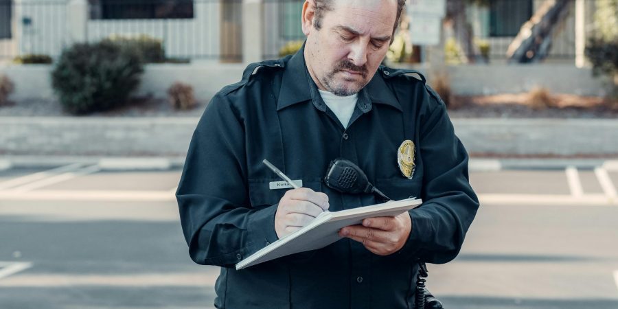 California Penal Code 245(c) PC – assault on a police officer with a deadly weapon. Our Los Angeles criminal defense attorney provides serious felony defense.