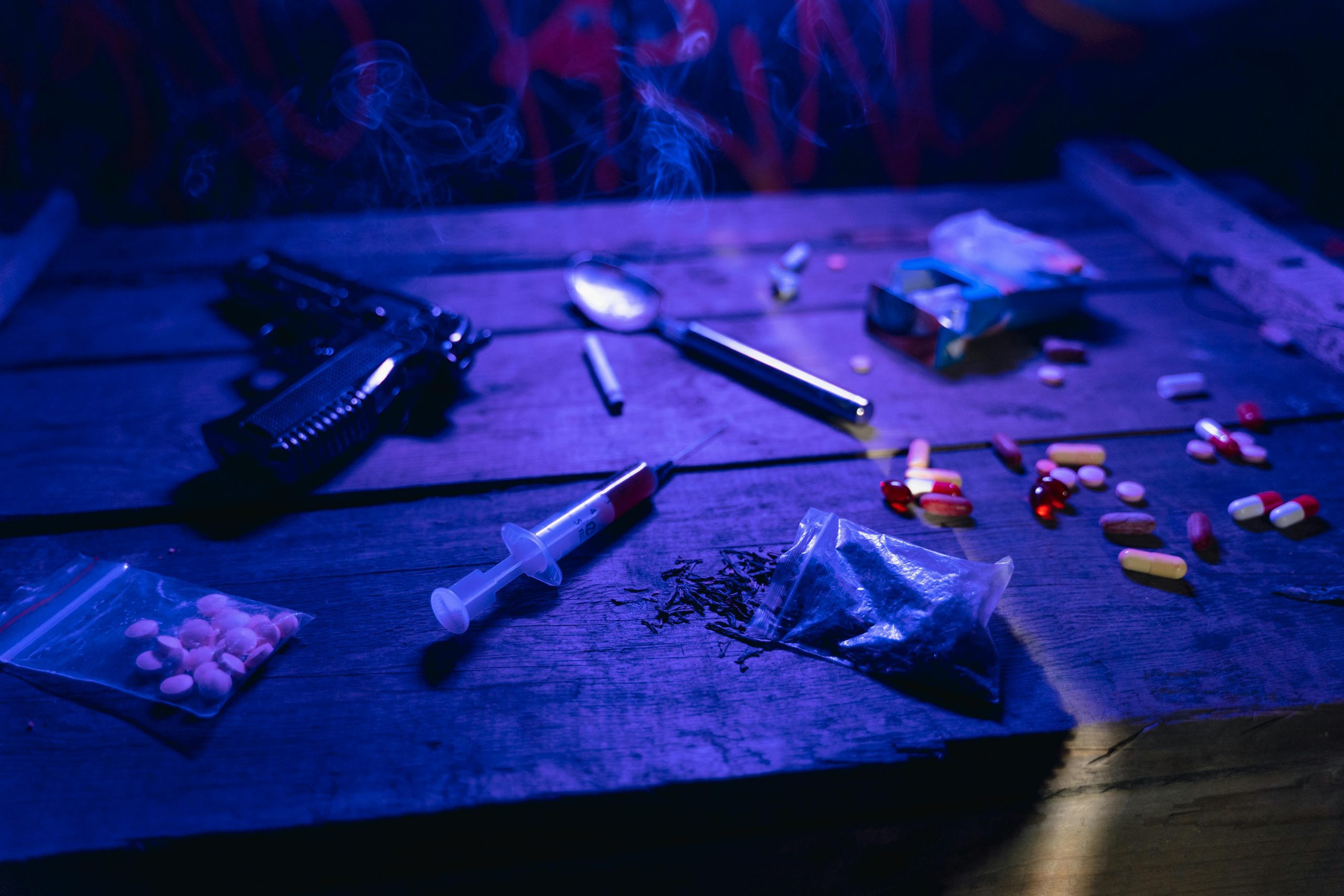 California Health and Safety Code 11364(a) hs prohibits possessing drug paraphernalia used for unlawfully injecting or smoking controlled substances